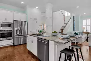 1876 Village Crossing Dr, Charleston, SC 29492 - Photo 16