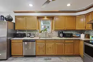 5703 St Angela Dr, North Charleston, SC 29418 - Photo 10