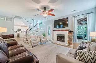 1863 Falling Creek Cir, Mount Pleasant, SC 29464 - Photo 10