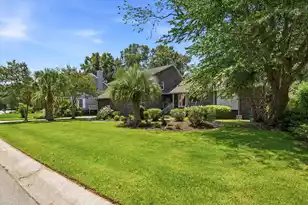 2633 Marsh Creek Dr, Charleston, SC 29414 - Photo 2