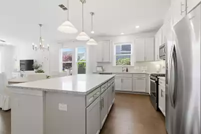 705 Rathall Creek Drive, Charleston, SC 29492 - Photo 12