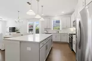 705 Rathall Creek Dr, Charleston, SC 29492 - Photo 12