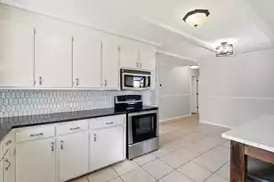 4239 Paramount Dr, North Charleston, SC 29405 - Photo 10
