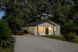 2052 Vestry Dr, Charleston, SC 29414 - Photo 1
