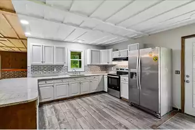 148 Claussen Street, Summerville, SC 29483 - Photo 14