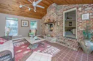 1865 Rugby Ln, Charleston, SC 29407 - Photo 16