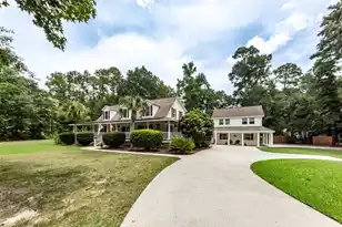 194 Pecan Dr, Summerville, SC 29483 - Photo 1