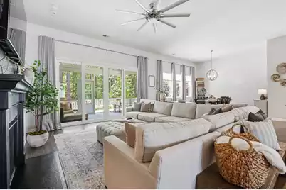 706 Kilarney Road, Summerville, SC 29483 - Photo 6
