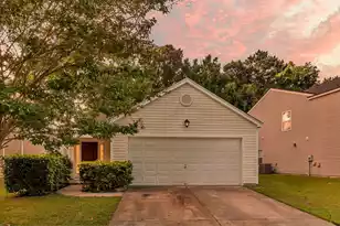 210 Salkahatchie, Summerville, SC 29485 - Photo 1