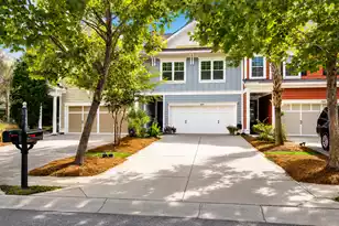 2069 Kings Gate Ln, Mount Pleasant, SC 29466 - Photo 2