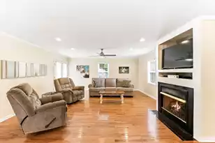 210 Carolina Ave, Saint George, SC 29477 - Photo 2