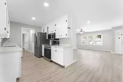 110 Farmhill Drive, Summerville, SC 29483 - Photo 6