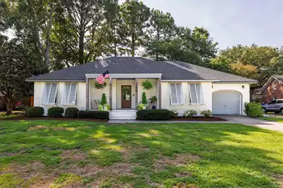 1098 Talisman Road, Mount Pleasant, SC 29464 - Photo 1