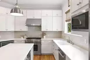 764 Preservation Pl, Mount Pleasant, SC 29464 - Photo 14