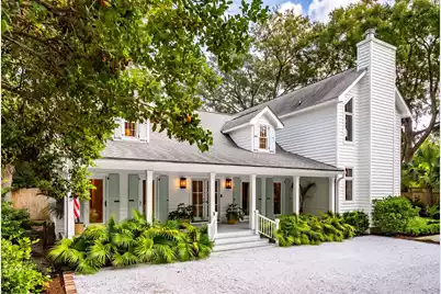 718 Royall Avenue, Mount Pleasant, SC 29464 - Photo 1