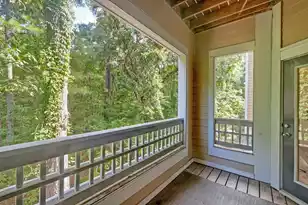 400 Bucksley Ln, Charleston, SC 29492 - Photo 4
