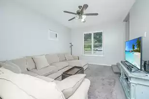 126 Wanda Dr, Summerville, SC 29485 - Photo 28