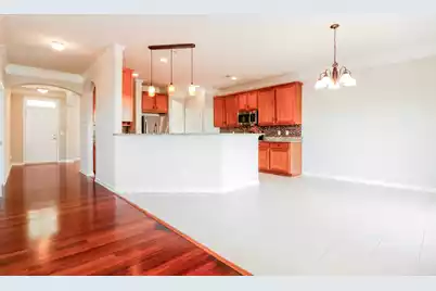 302 Sanctuary Park Drive, Summerville, SC 29486 - Photo 6