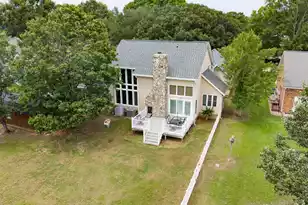 1120 Waters Edge Dr, Summerton, SC 29148 - Photo 4