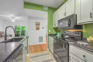 1300 Park West Blvd, Mount Pleasant, SC 29466 - Photo 16