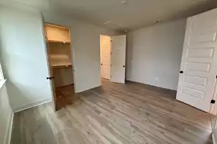 785 Blueway Ave, Summerville, SC 29486 - Photo 12