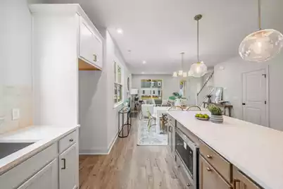 785 Blueway Avenue, Summerville, SC 29486 - Photo 18