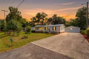 302 Butter Rd, Bonneau, SC 29431 - Photo 1
