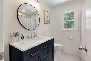 220 Runnymede Ln, Summerville, SC 29485 - Photo 24