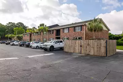 415 Parkdale Drive #Apt 2F, Charleston, SC 29414 - Photo 4