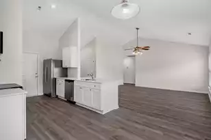 425 Watershed Dr, Goose Creek, SC 29445 - Photo 10