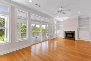 1551 Sea Palms Crescent, Mount Pleasant, SC 29464 - Photo 4