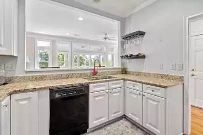 1551 Sea Palms Crescent, Mount Pleasant, SC 29464 - Photo 16