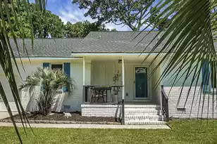 1520 Wakendaw Rd, Mount Pleasant, SC 29464 - Photo 6