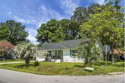 1520 Wakendaw Road, Mount Pleasant, SC 29464 - Photo 4