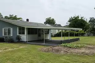 306 Hampton Street E, Elloree, SC 29047 - Photo 20
