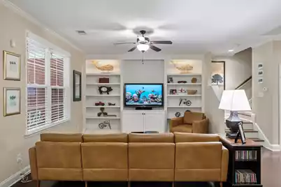 2065 Kings Gate Lane, Mount Pleasant, SC 29466 - Photo 14