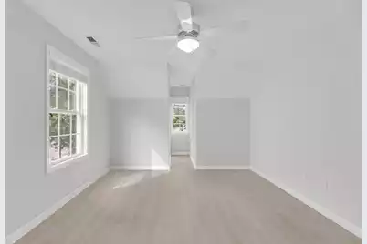 1421 Point Court N, Mount Pleasant, SC 29464 - Photo 20