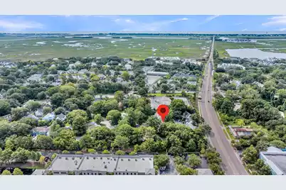 1421 Point Court N, Mount Pleasant, SC 29464 - Photo 2