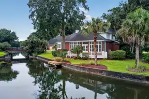 1356 Topsail Ct, Mount Pleasant, SC 29464 - Photo 38