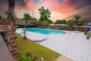 874 Colony Dr, Charleston, SC 29407 - Photo 10