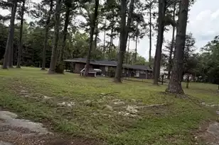 605 Pulaski Dr W, Hampton, SC 29924 - Photo 2
