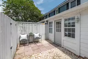725 Williamson Dr, Mount Pleasant, SC 29464 - Photo 32