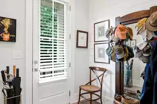 881 Ashley Ave, Charleston, SC 29403 - Photo 14