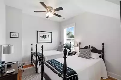 881 Ashley Avenue, Charleston, SC 29403 - Photo 32