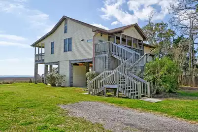 1538 Periwinkle Drive, Mount Pleasant, SC 29466 - Photo 14