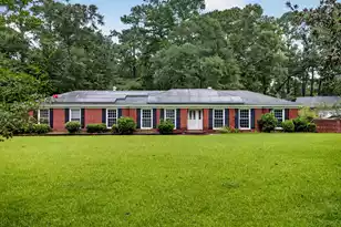 124 Axtell Dr, Summerville, SC 29485 - Photo 2