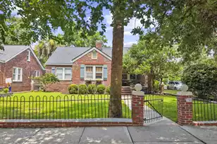 350 Grove St, Charleston, SC 29403 - Photo 6