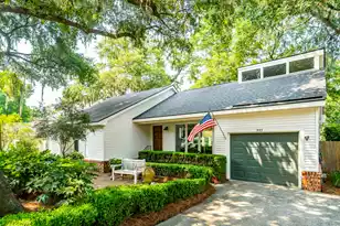 993 Sea Gull Dr, Mount Pleasant, SC 29464 - Photo 2
