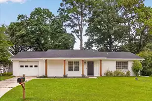 127 St Marks Dr, Goose Creek, SC 29445 - Photo 1