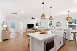 1105 Quiet Rd, Mount Pleasant, SC 29464 - Photo 18